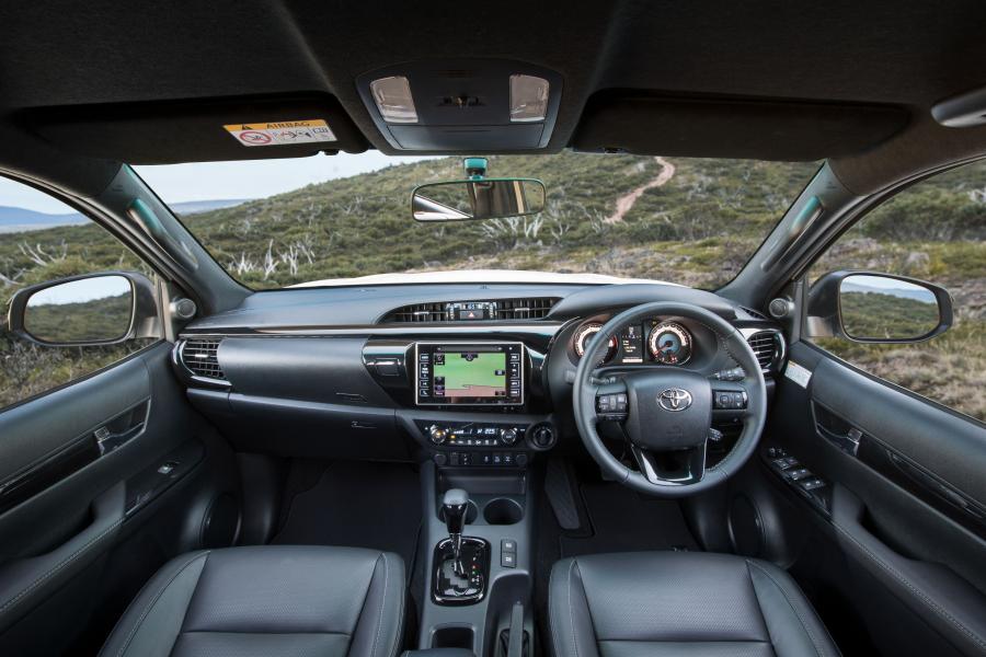 Торпедо Toyota Hilux Rogue Double Cab 2018 года  (AU) (фото 11 из 27)